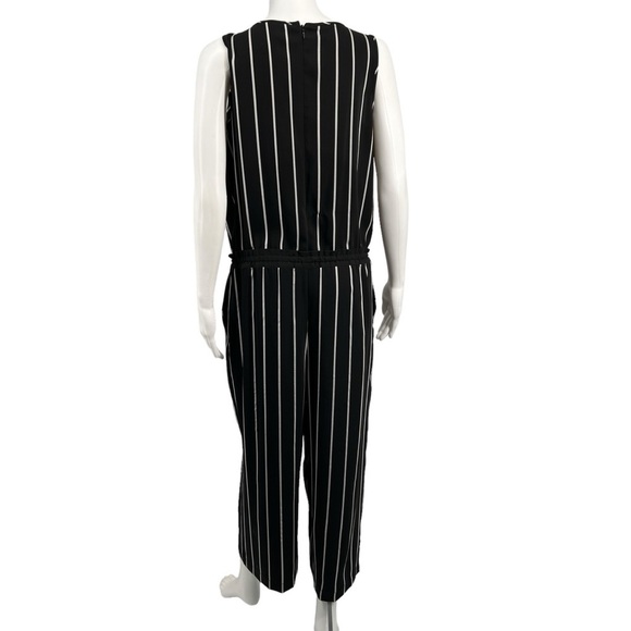 Vince Camuto Black and White Jumpsuit 8 - Picture 2 of 8